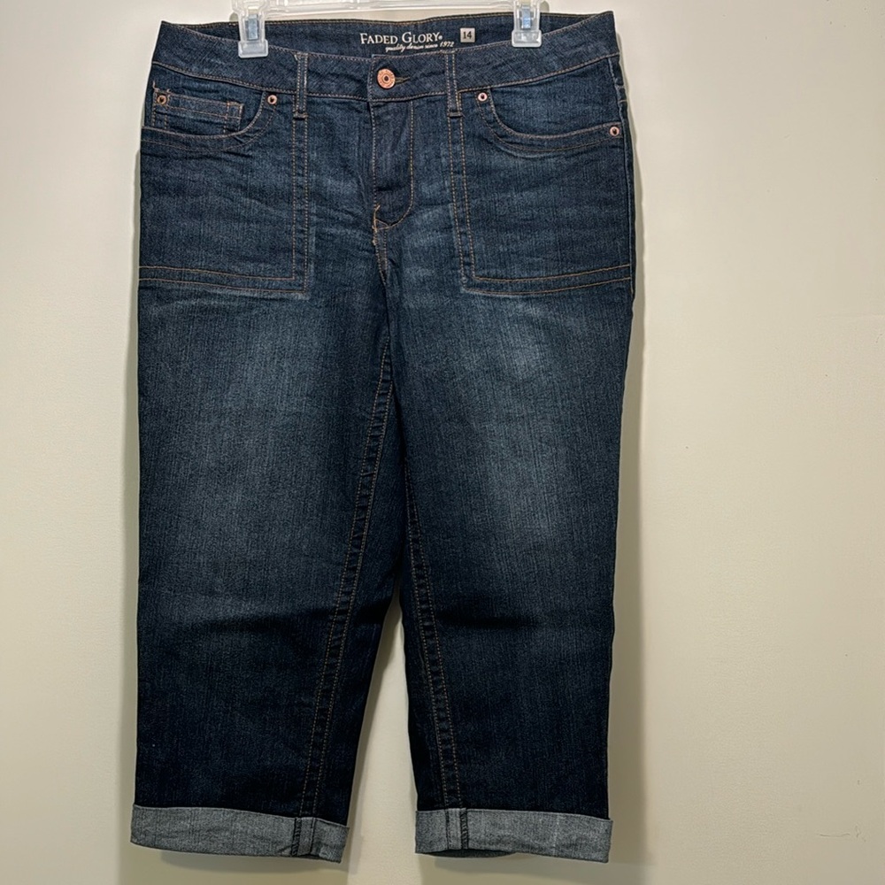 Women Cropped Denim Capri Size:14